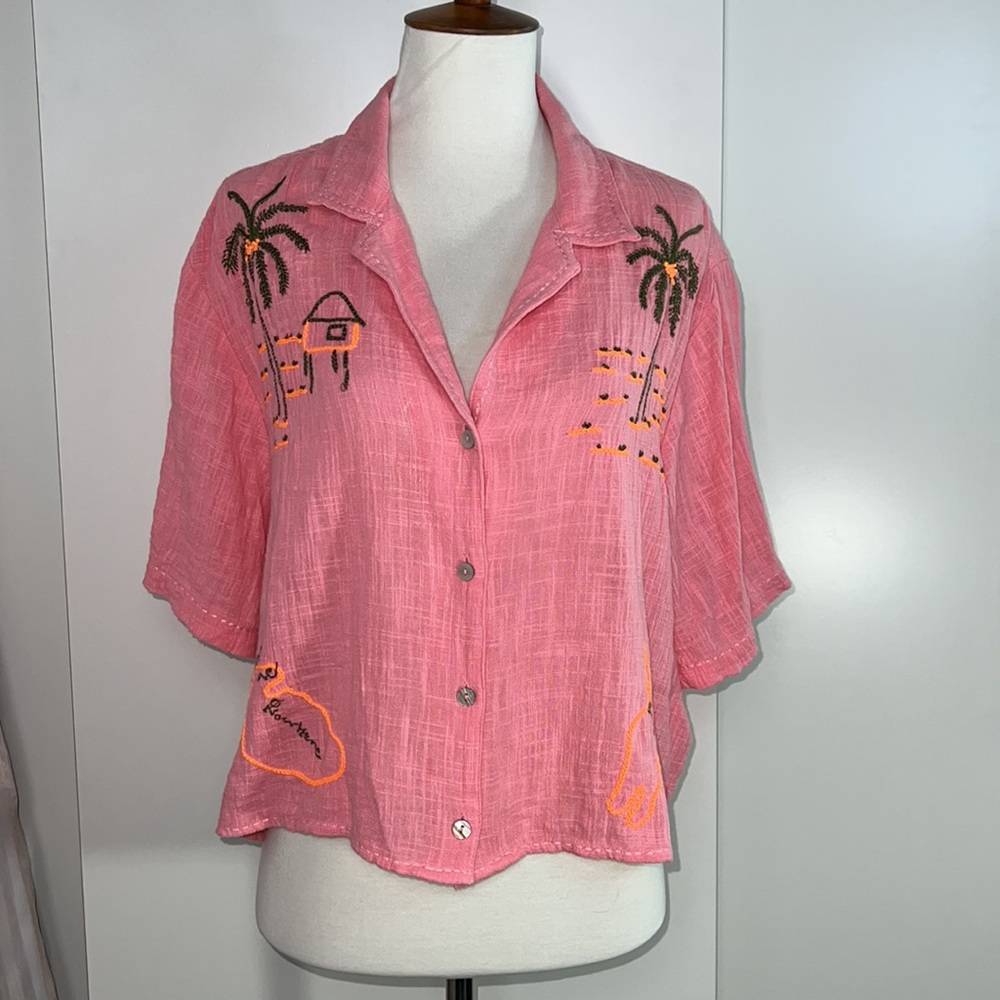 Urban outfitters coral palm top